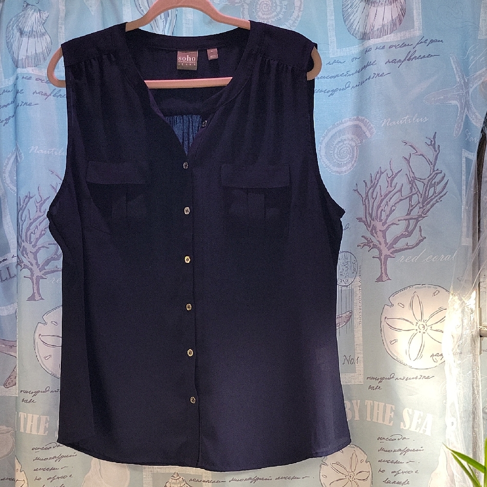 Soho XL Navy Blue Button-Down Sleeveless Blouse With Two Mini Front Pockets